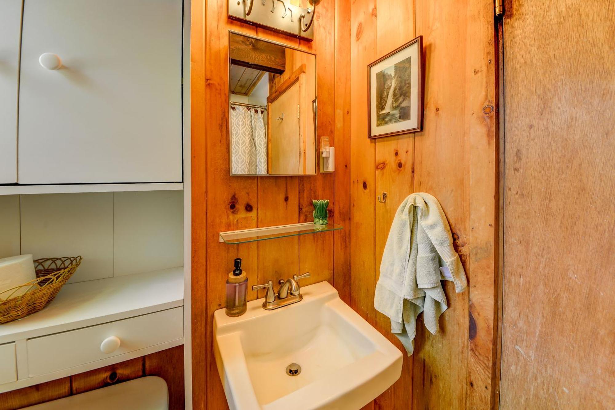 7 Merrimeeting Chalet Conway Rum bild